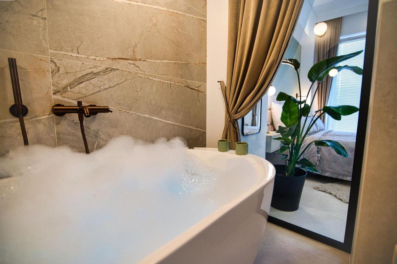 Zator Apartament Mint Wanna Spa Exteriör bild