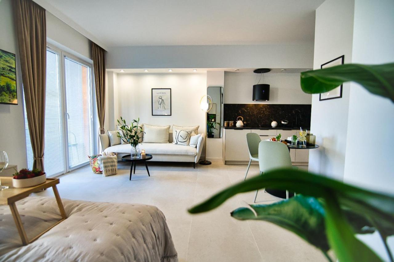 Zator Apartament Mint Wanna Spa Exteriör bild